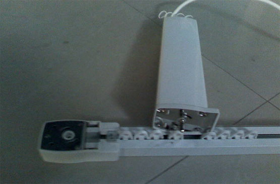 2000系列型開合簾電機(jī)