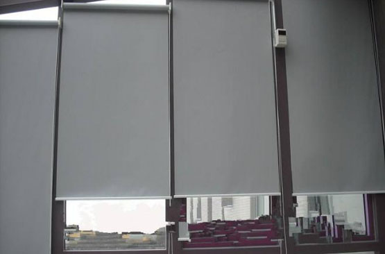 電動卷簾門的使用操作技巧