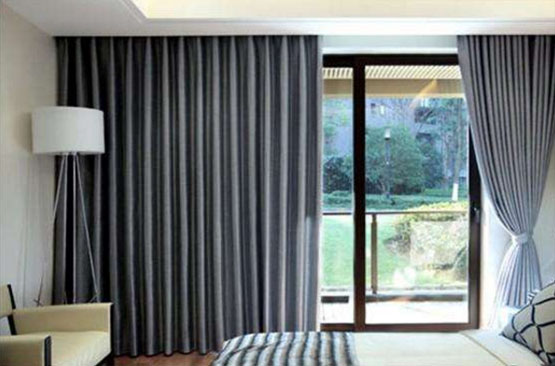 電動天棚簾廠家忒靠譜兒