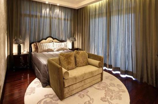 家里做遮光窗簾有什么好處?遮光窗簾哪些材質(zhì)比