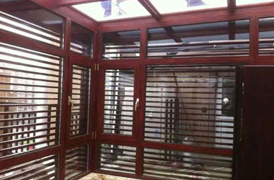 陽(yáng)臺(tái)陽(yáng)光房窗簾選擇，我的一點(diǎn)小建議